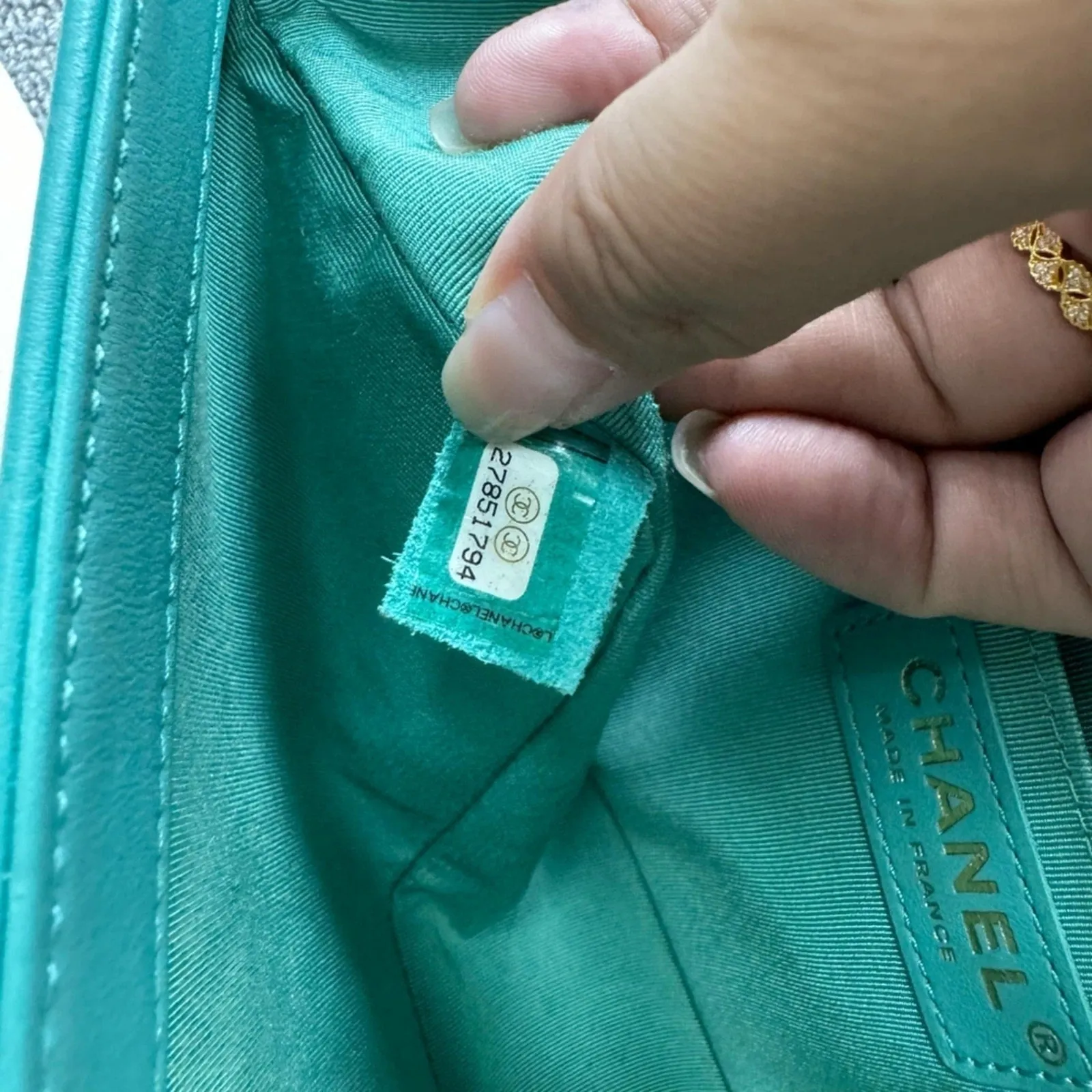 100%  Authentic CHANEL Boy Green Leather Shoulder Bag