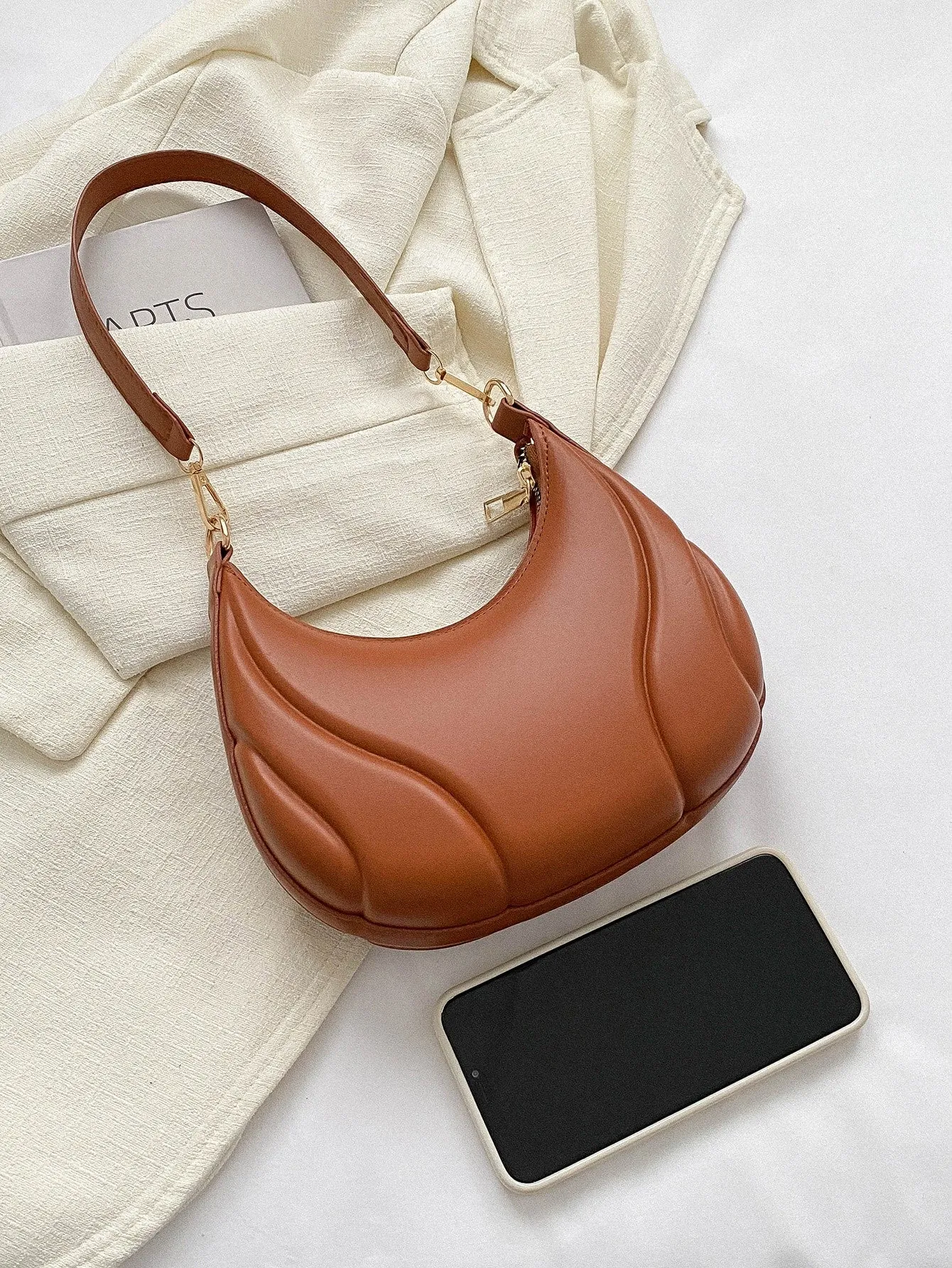 1pc Pressed Brown Pu Solid Color Single Shoulder Bag - Brown