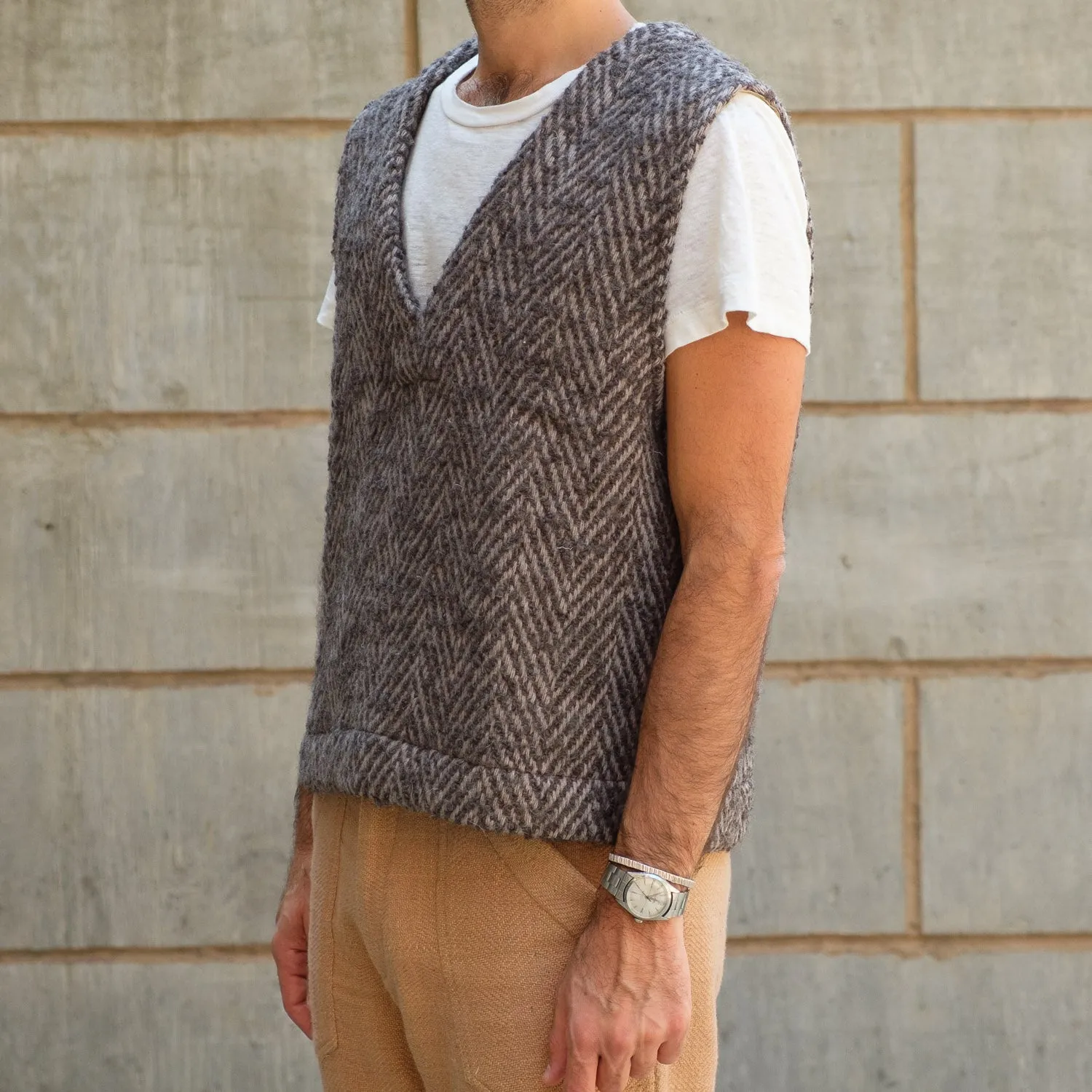 Ayavi Vest in Bold Brown Herringbone