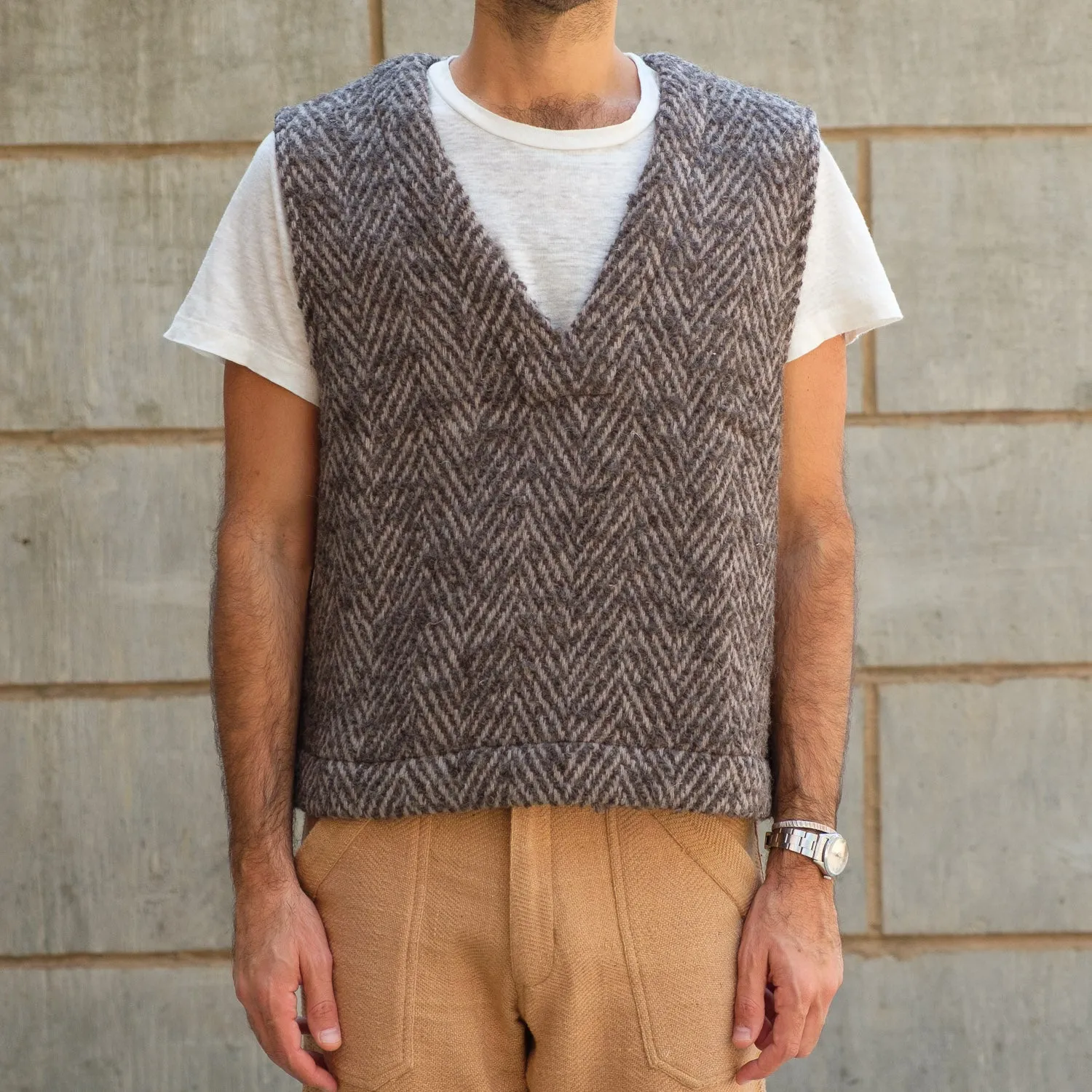 Ayavi Vest in Bold Brown Herringbone
