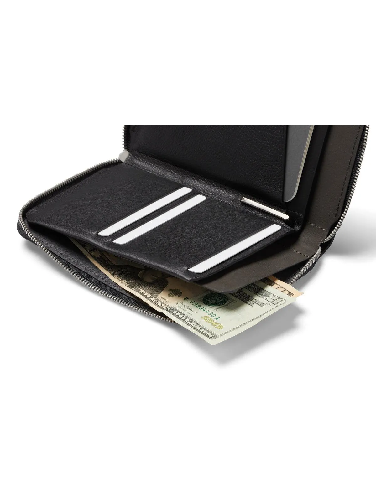 Bellroy Travel Folio Obsidian