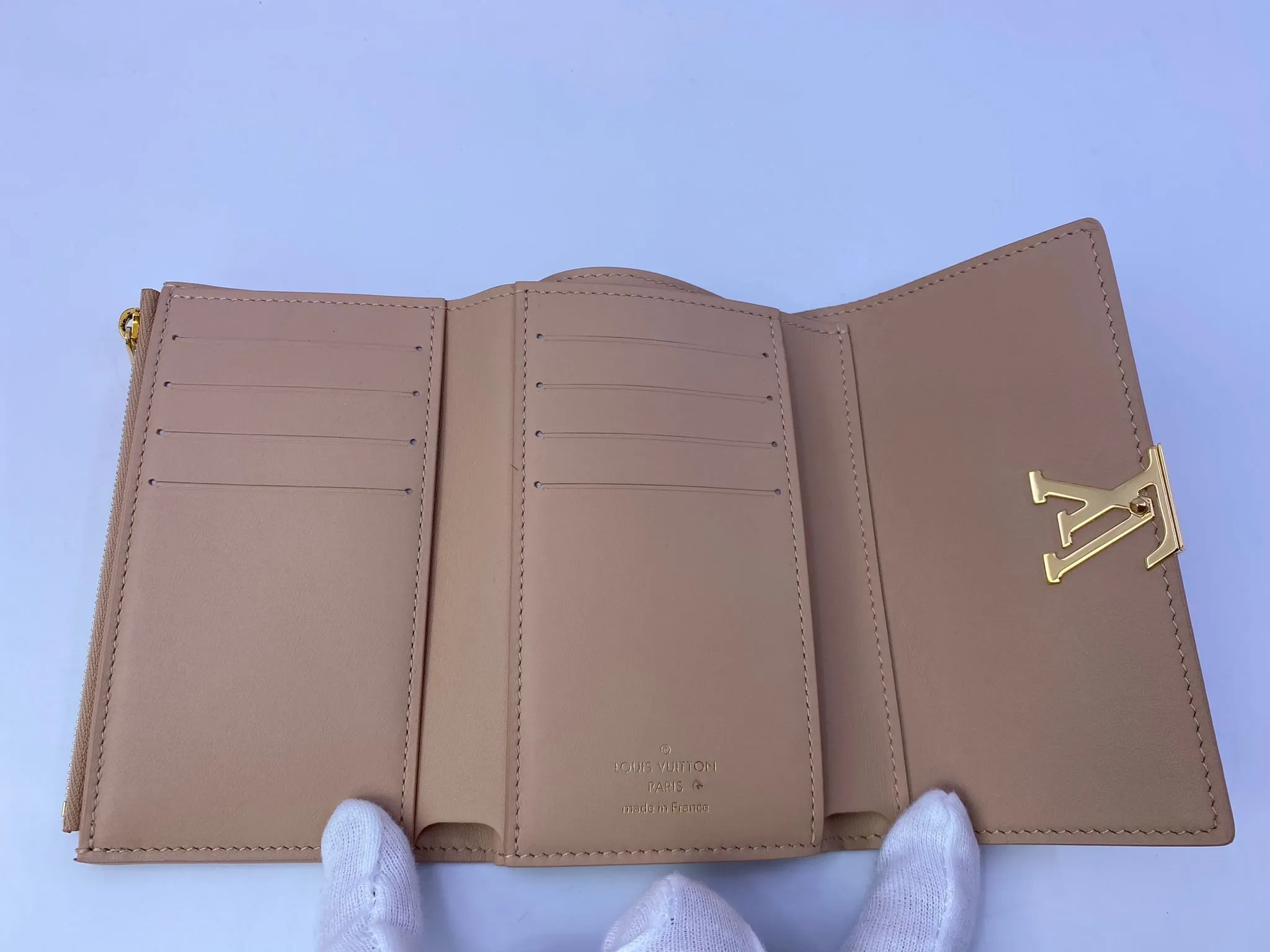 Capucines Compact Wallet