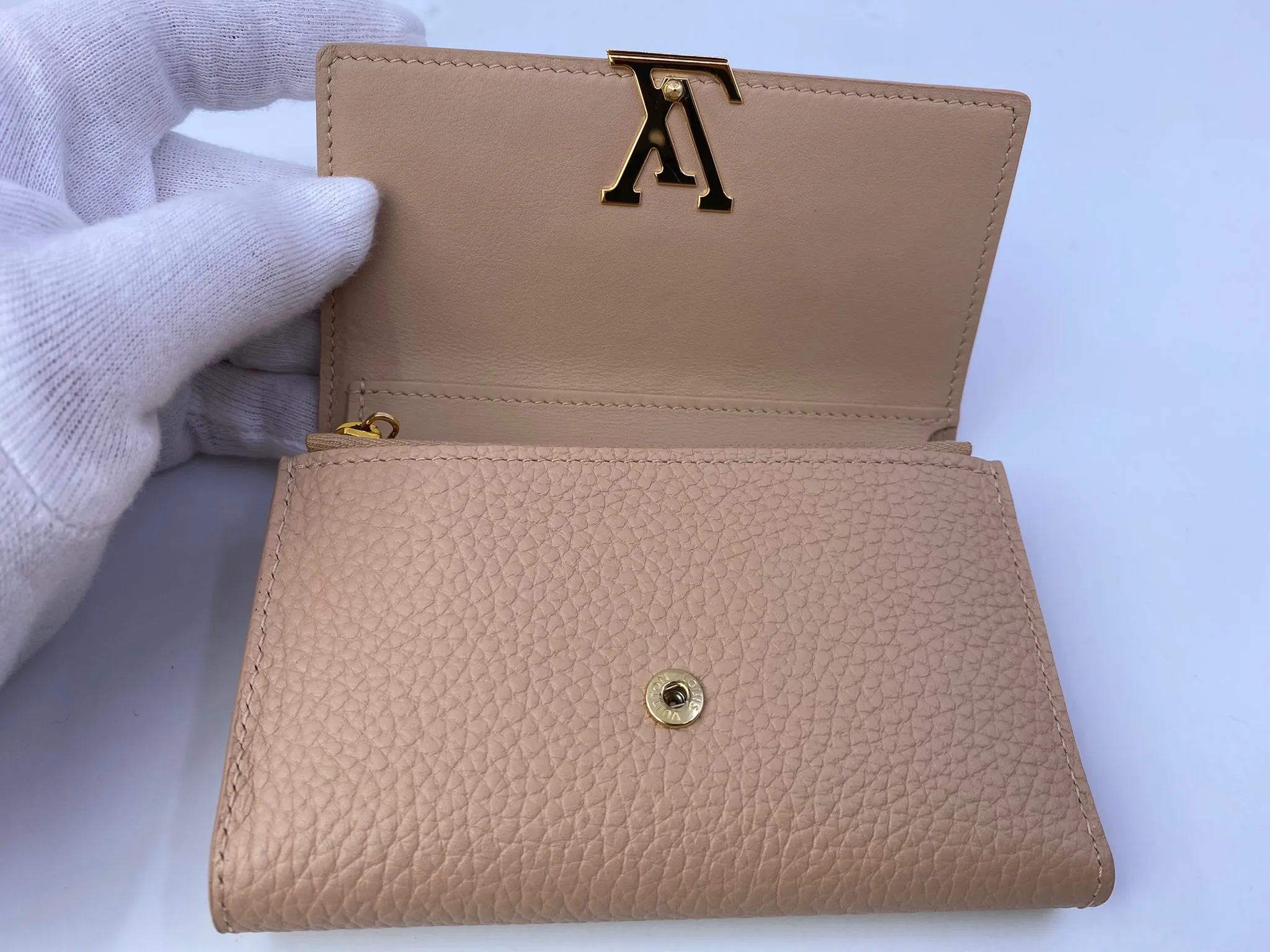 Capucines Compact Wallet