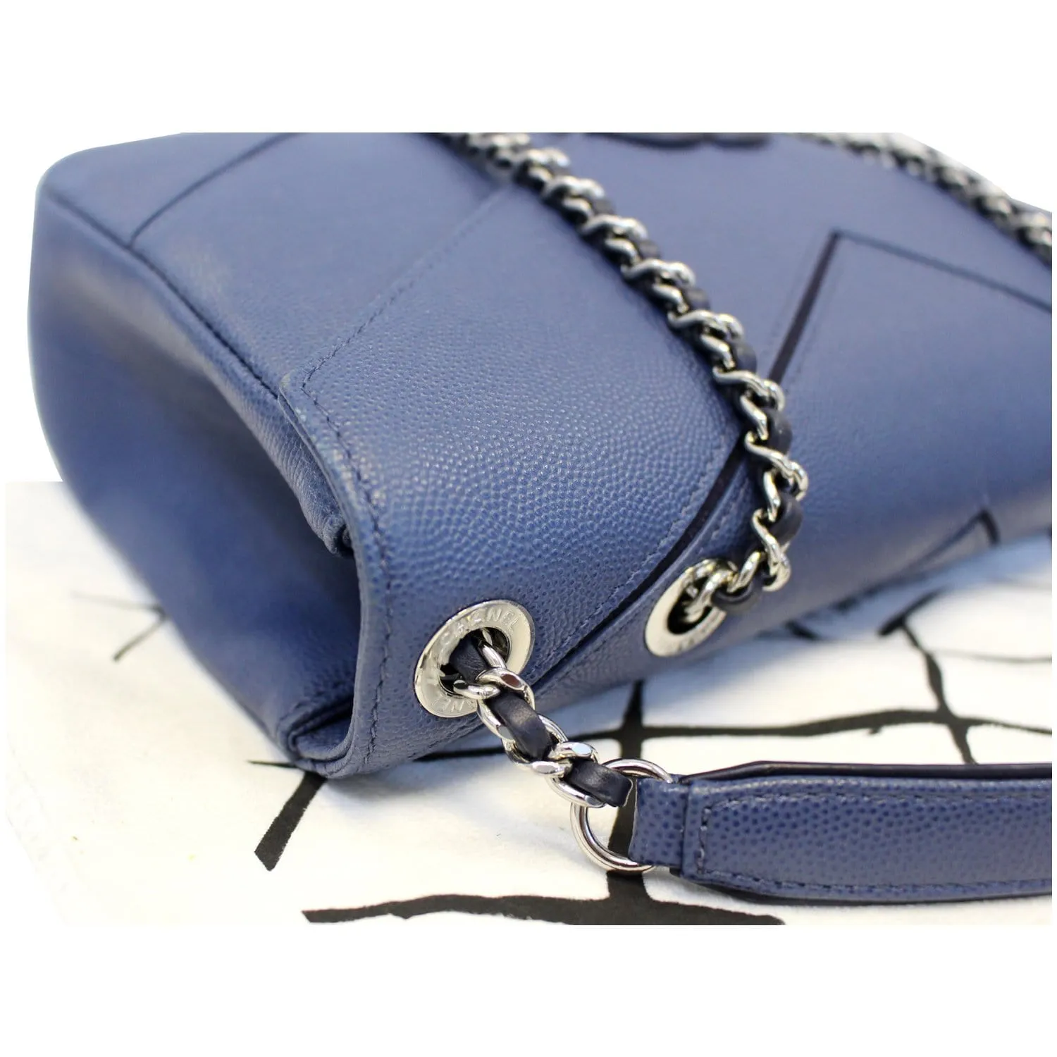 CHANEL CC Chevron Flap Shoulder Crossbody Bag Blue