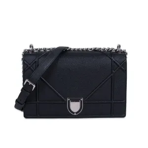 Christian Dior Diorama Medium Shoulder Bag
