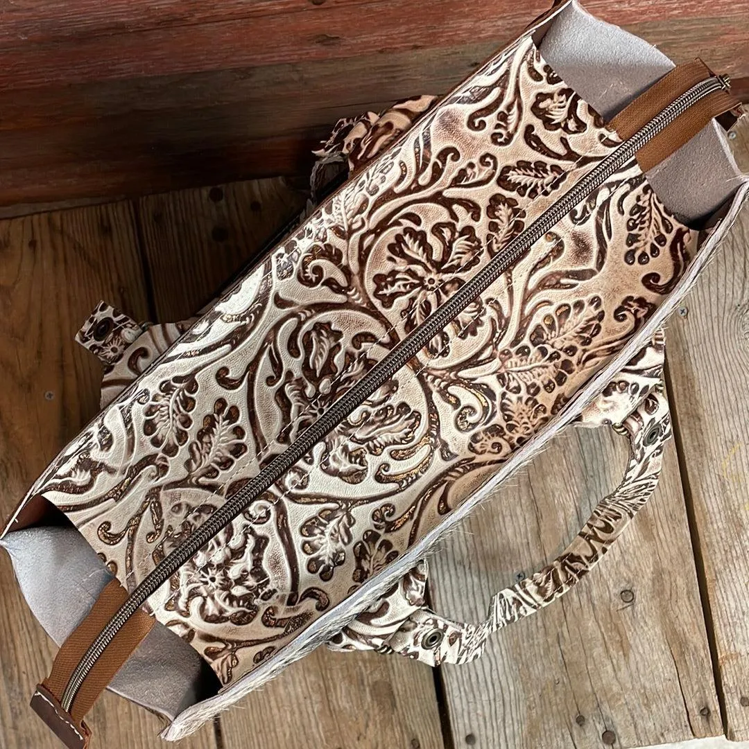 Clerk - Brindle w/ Ivory Tool