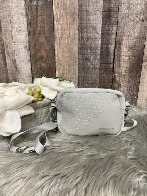 Crossbody By Cme, Size: Small
