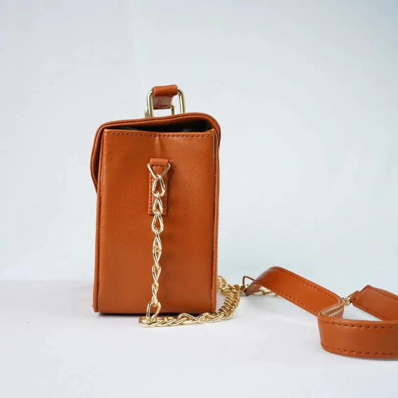Customized Women's Leather bag (Buttoned) - Brown
