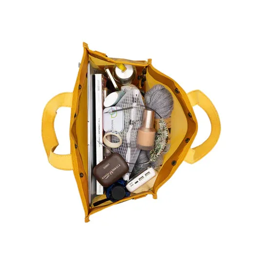 della Q Mesh Tote