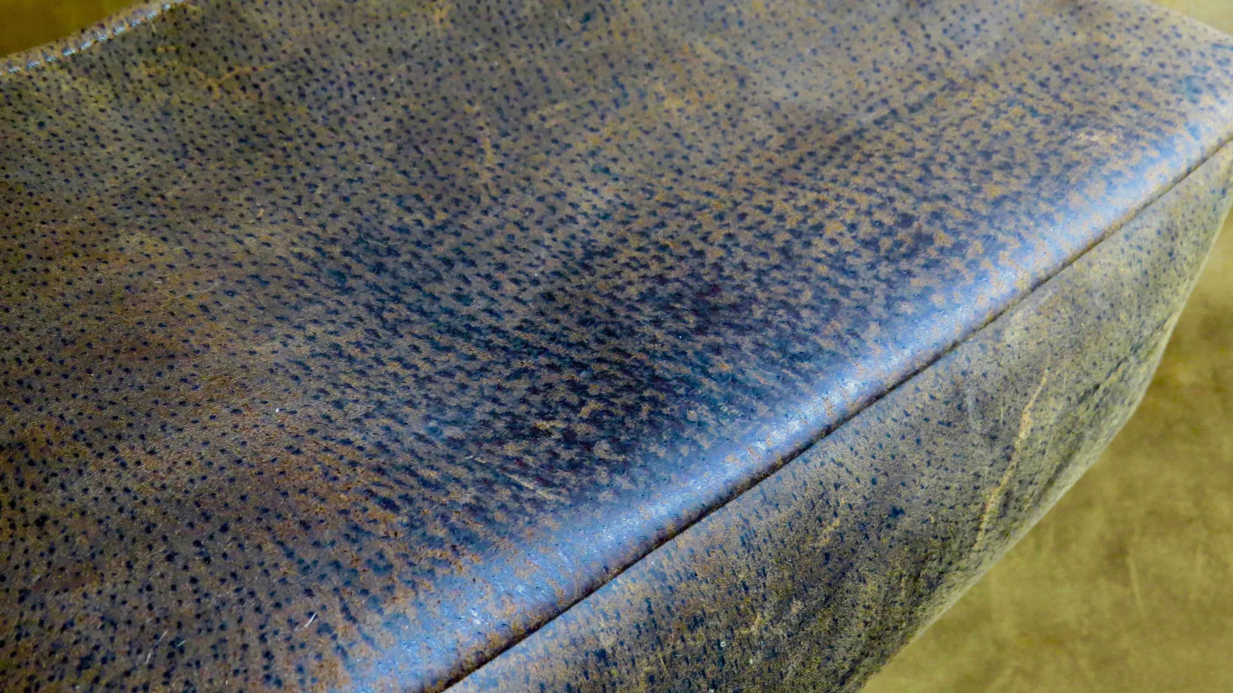 Distressed Leather Hand Bag