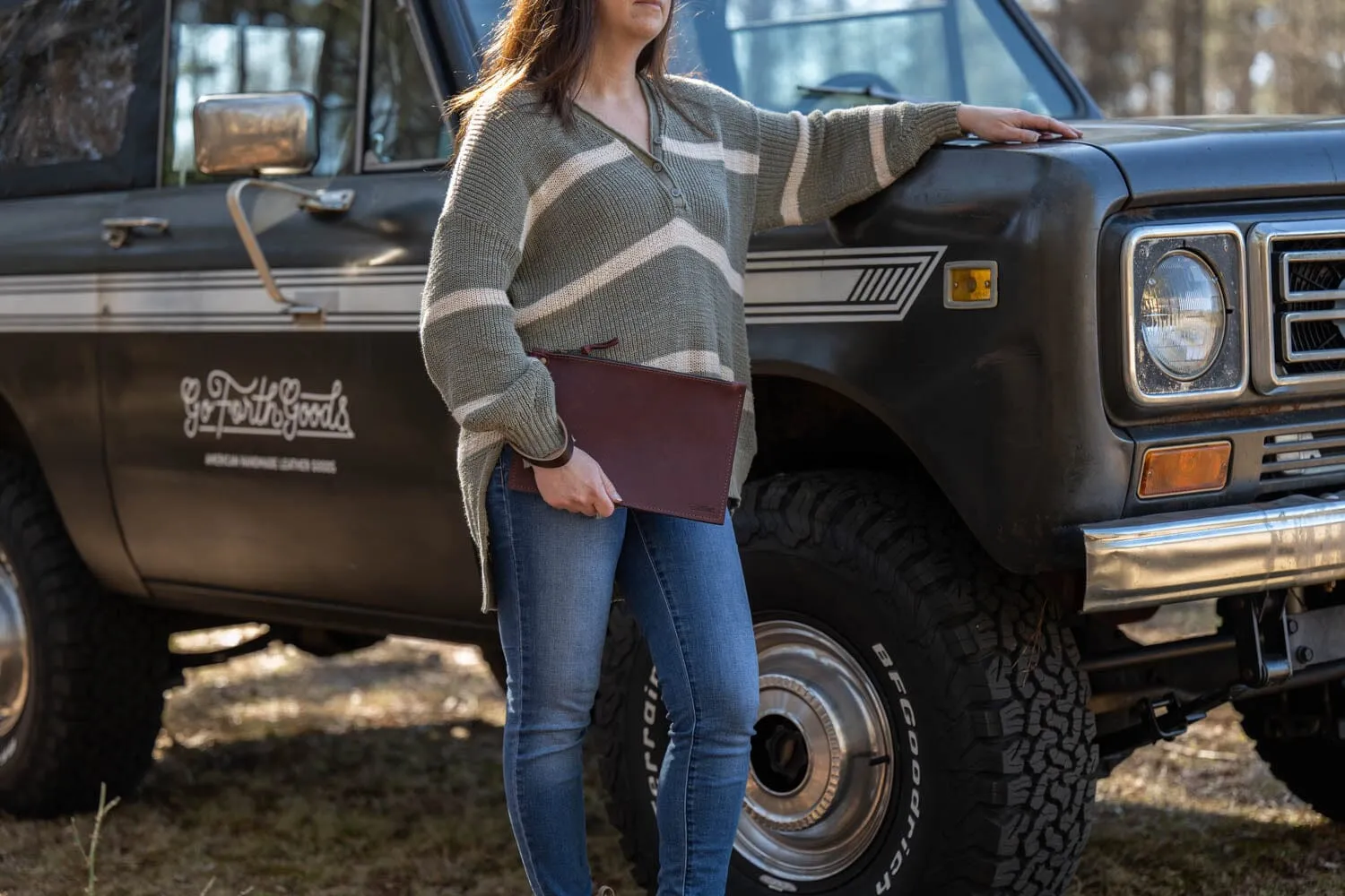 FELICITY ZIPPERED CLUTCH WITH WRISTLET LARGE - MERLOT