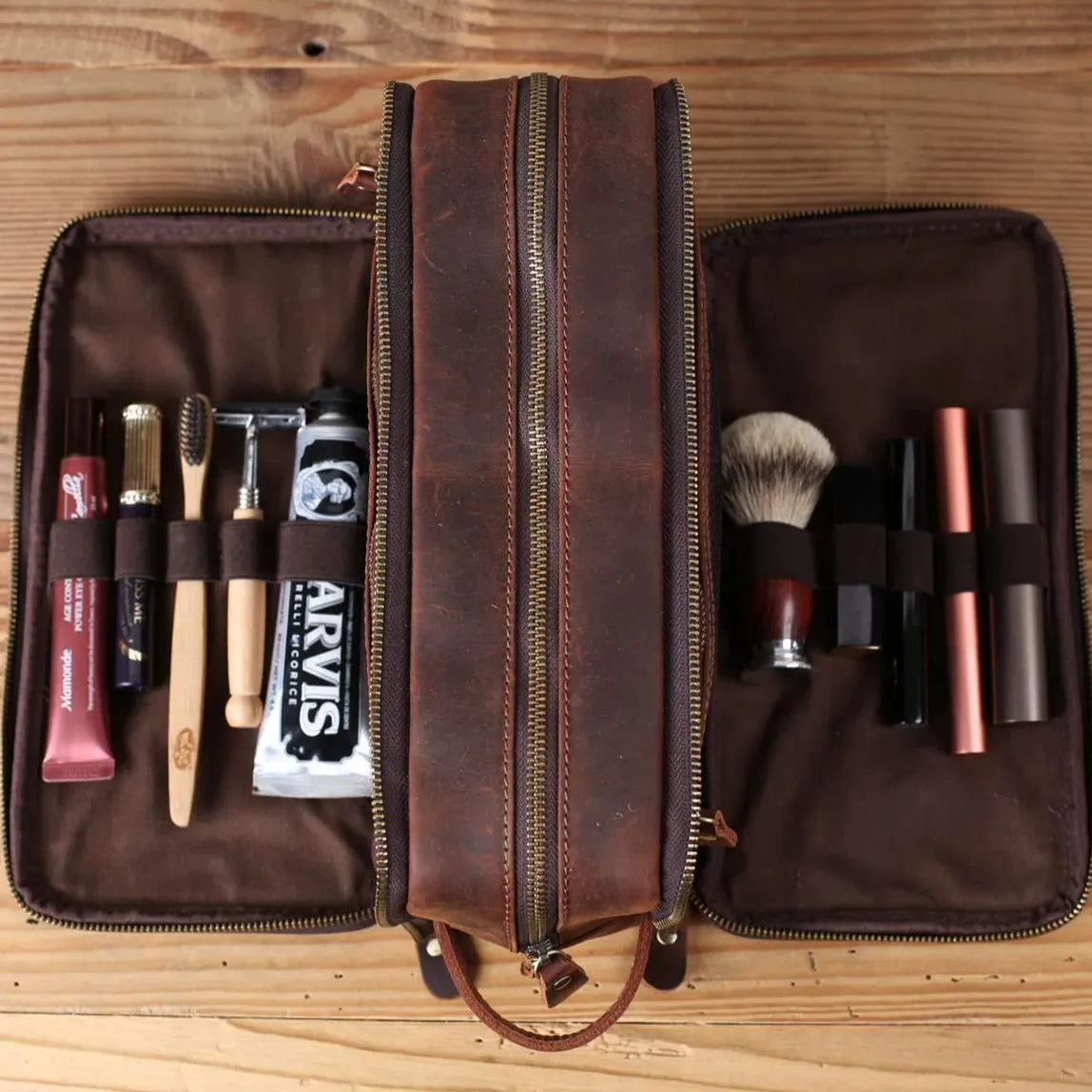 Groomsmen Gift Personalized Leather Toiletry Bag Waterproof Leather Dopp Kit Men's Shaving Kit, Christmas Gift