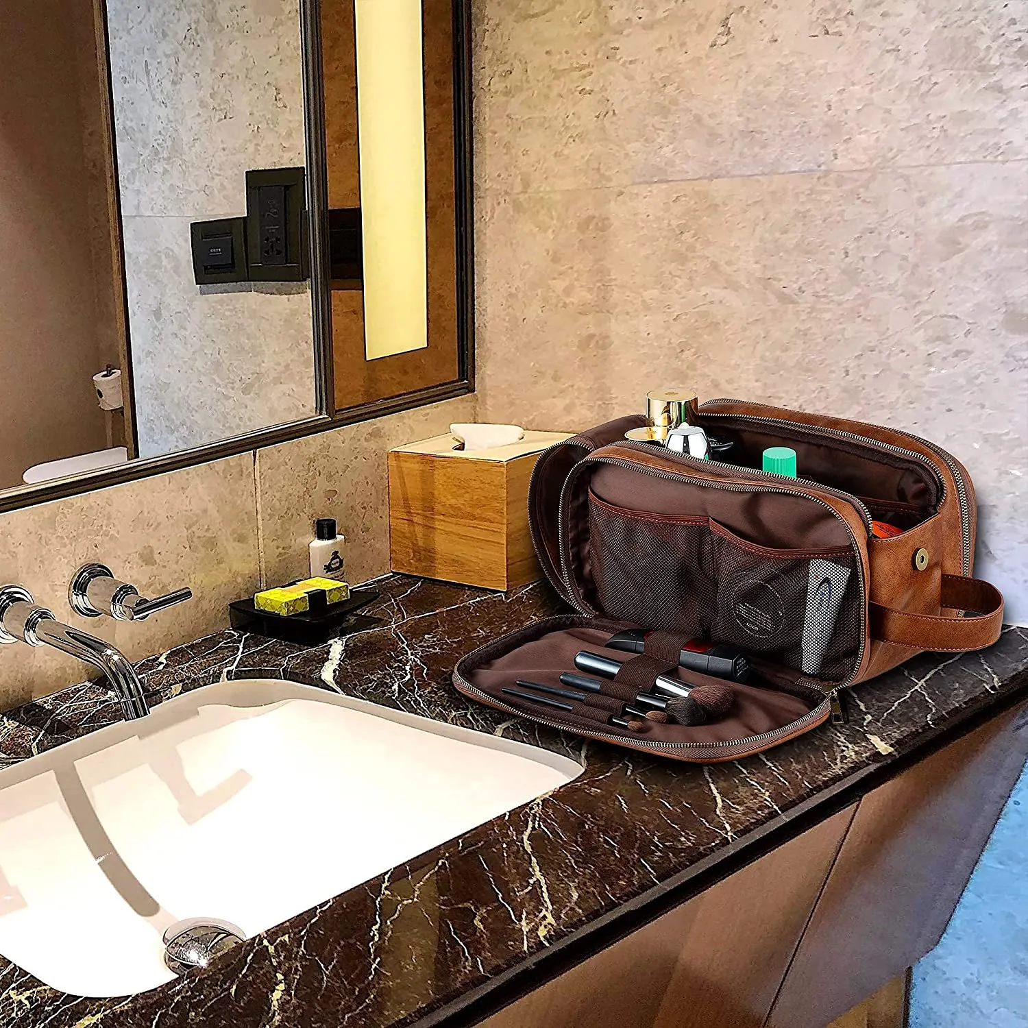 Groomsmen Gift Toiletry Bag, Vegan Leather Dopp Kit, Water-Resistant Bathroom Toiletries Organizer, PU Leather Cosmetic Bags, Christmas Gift