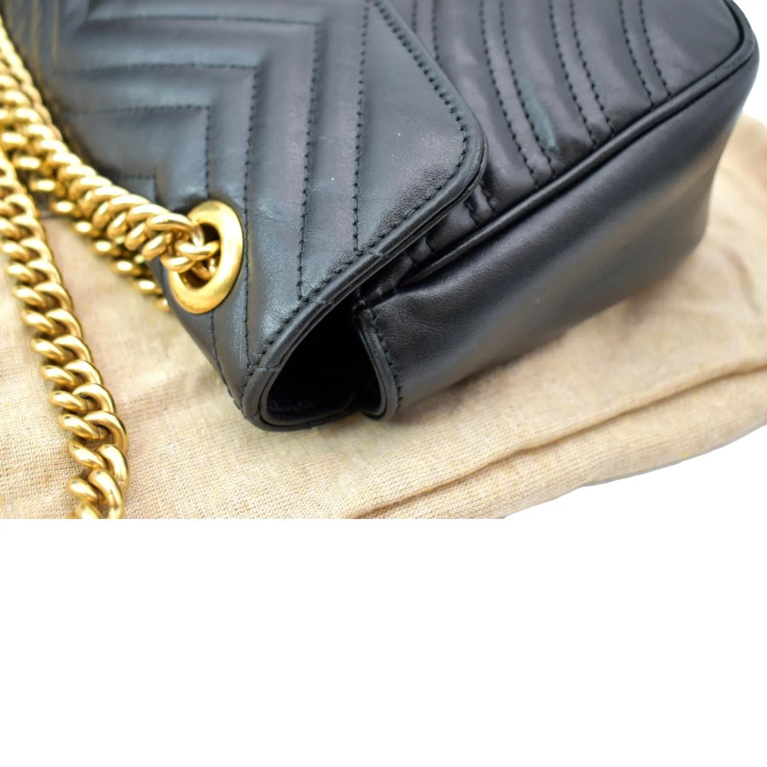 GUCCI GG Marmont Small Matelasse Leather Crossbody Bag Black 443497