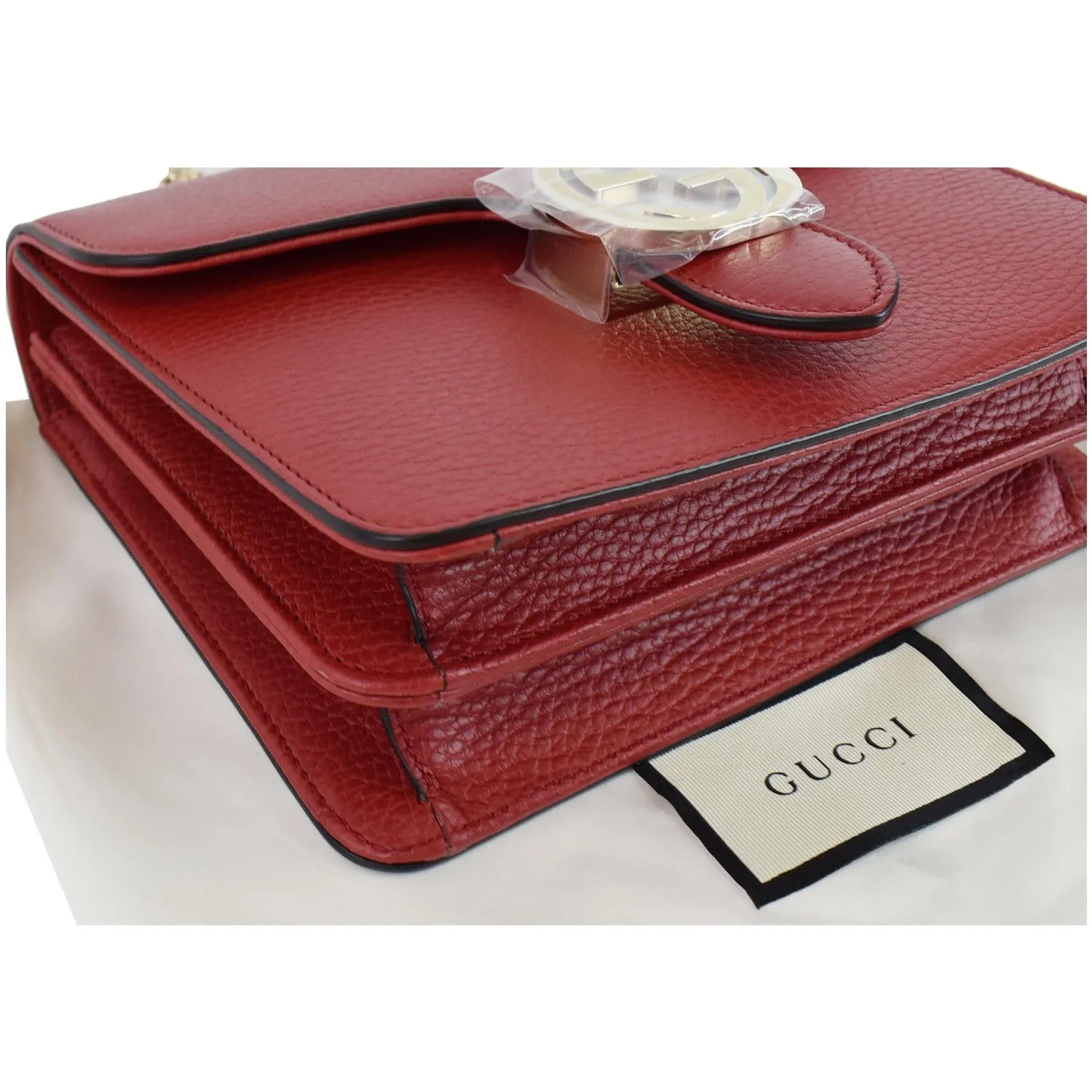 GUCCI Interlocking GG Leather Crossbody Bag Red 510304