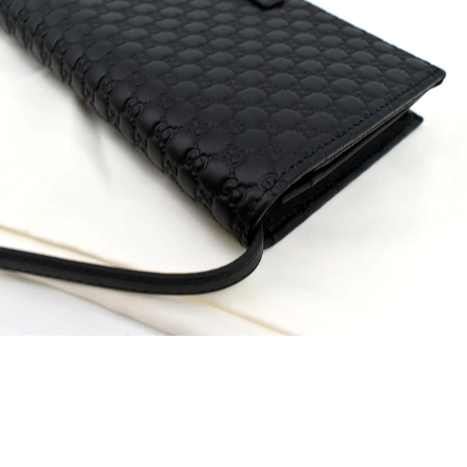 GUCCI Micro GG Leather Crossbody Wallet Black 466507