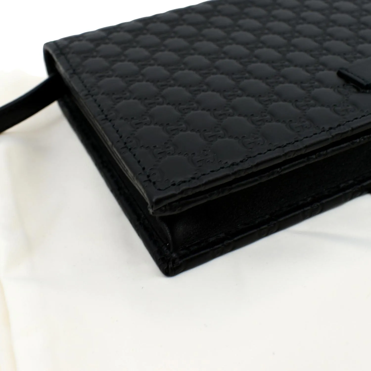 GUCCI Micro GG Leather Crossbody Wallet Black 466507