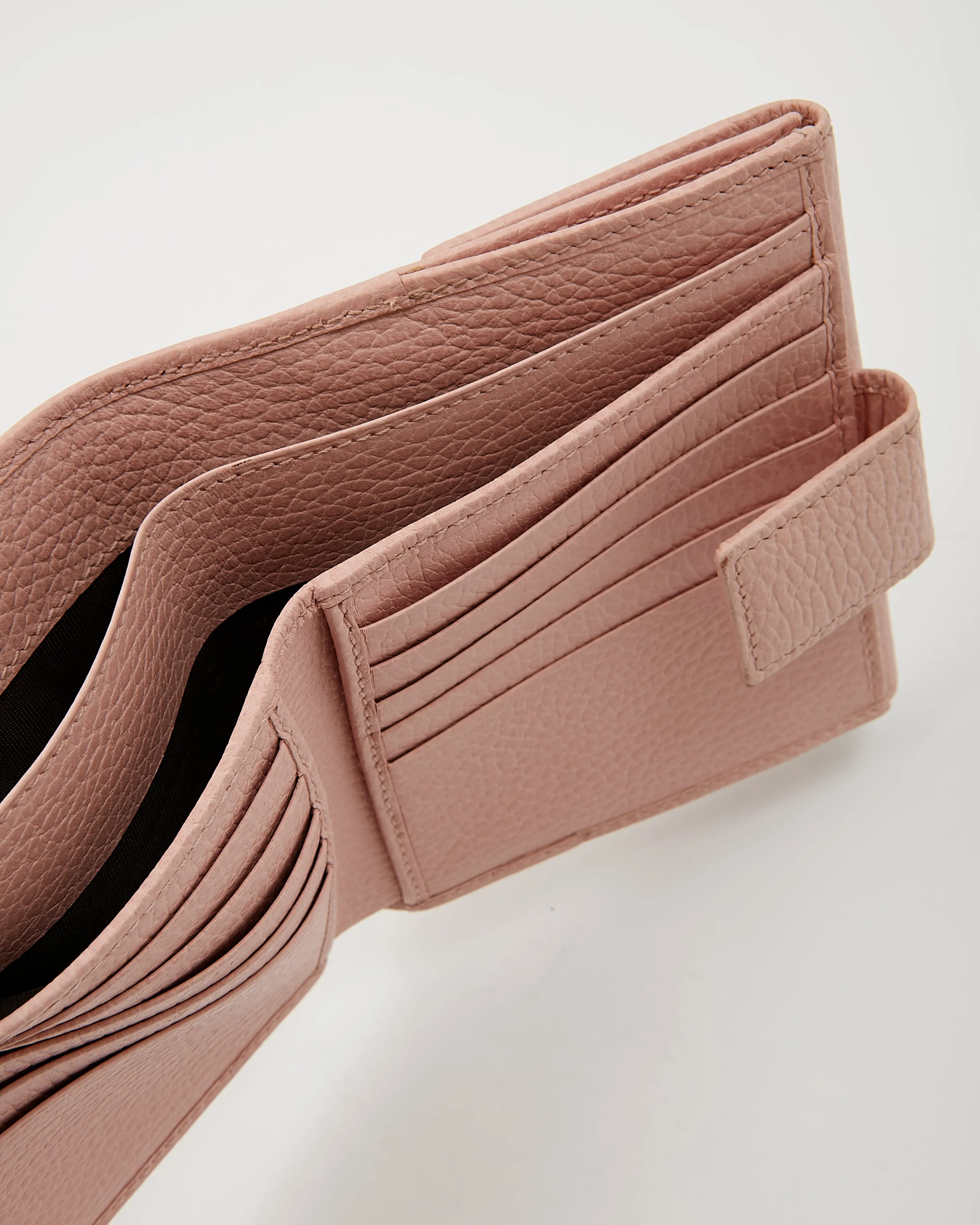 Gucci Pink Pebbled Leather Compact Wallet