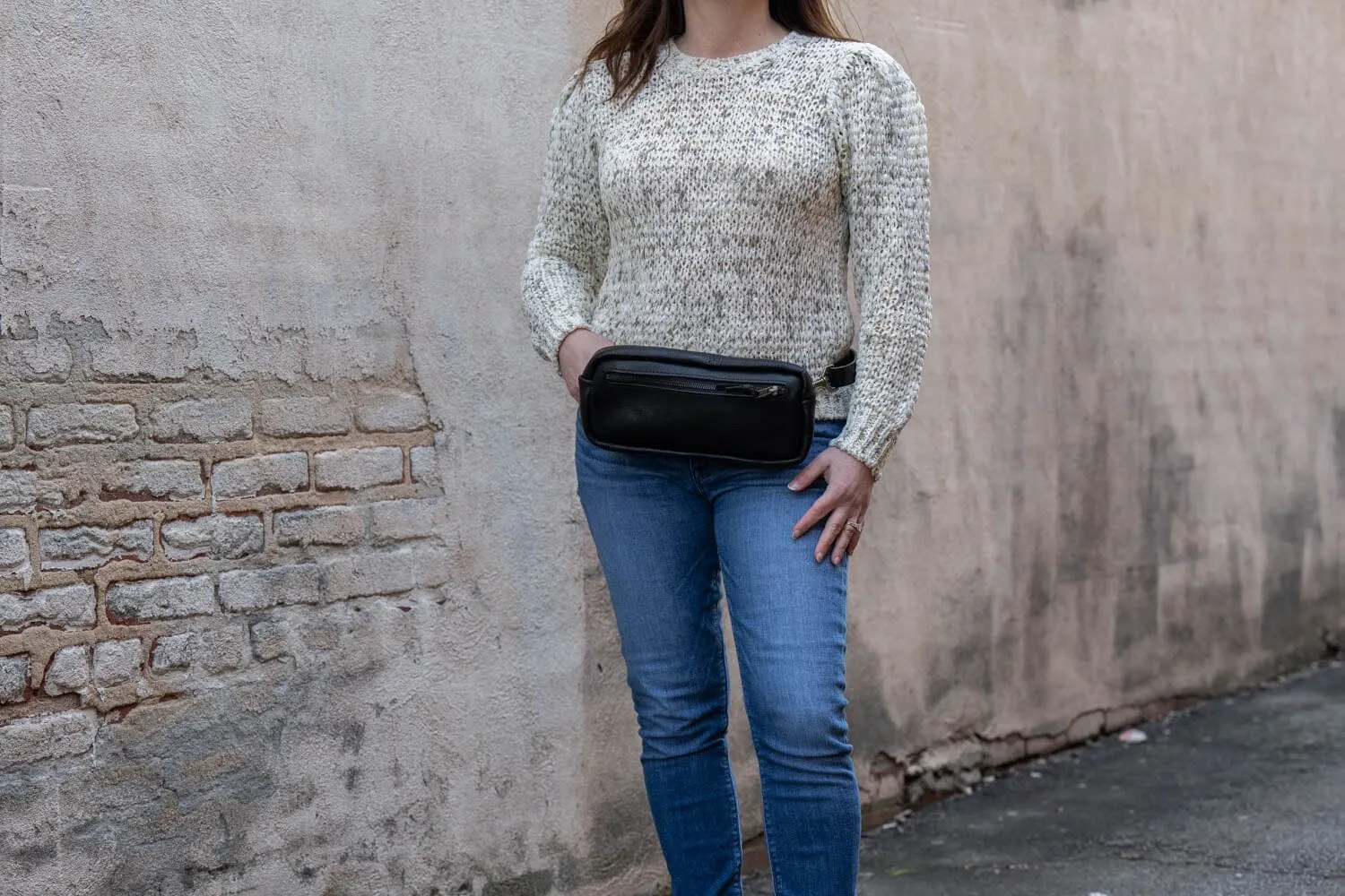 LEATHER FANNY PACK / LEATHER WAIST BAG - BLACK BISON