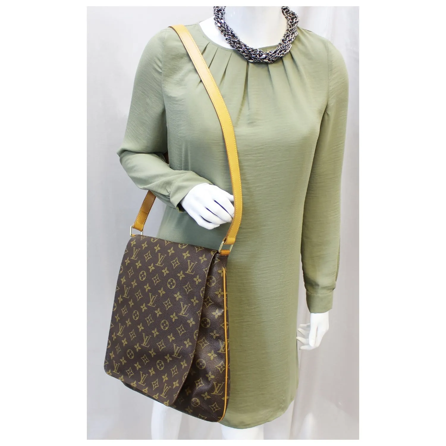 LOUIS VUITTON Musette Salsa GM Monogram Canvas Crossbody Bag