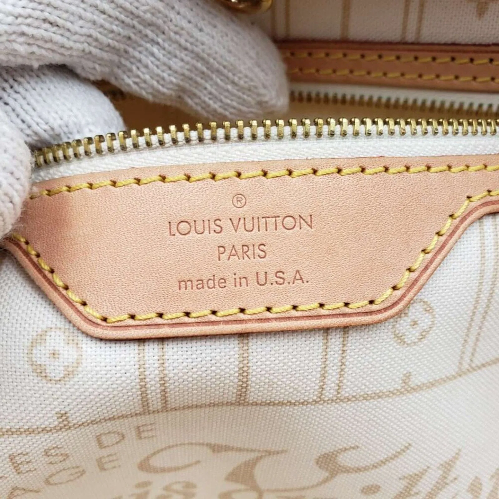 Louis Vuitton Neverfull MM White Damier Azur Canvas Shoulder Bag
