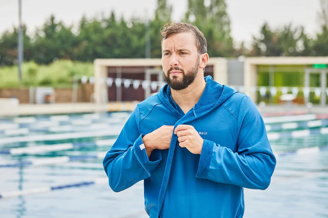 MEN'S COMPACT POOL BATHROBE