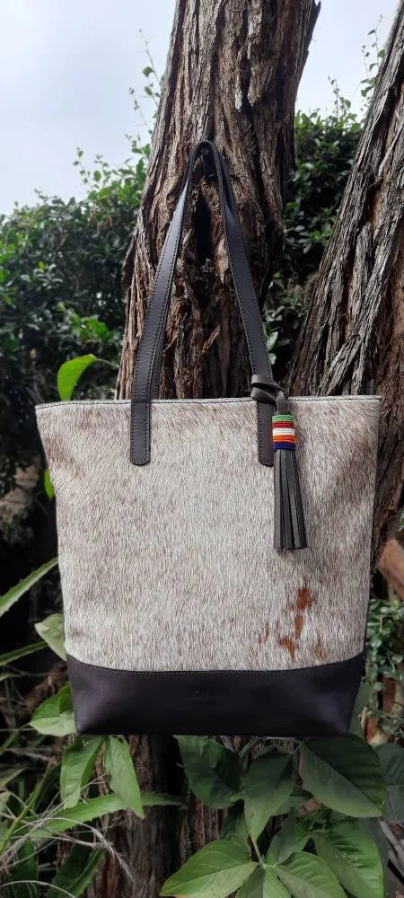Personalized Leather Bag, Tote bag with zipper,  chocolate Brown tote bag with zip, Tote bag for women, gift for her,  Handmade leather bag