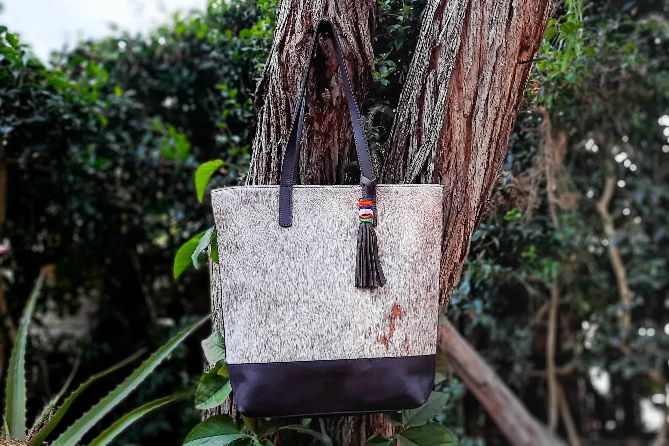 Personalized Leather Bag, Tote bag with zipper,  chocolate Brown tote bag with zip, Tote bag for women, gift for her,  Handmade leather bag