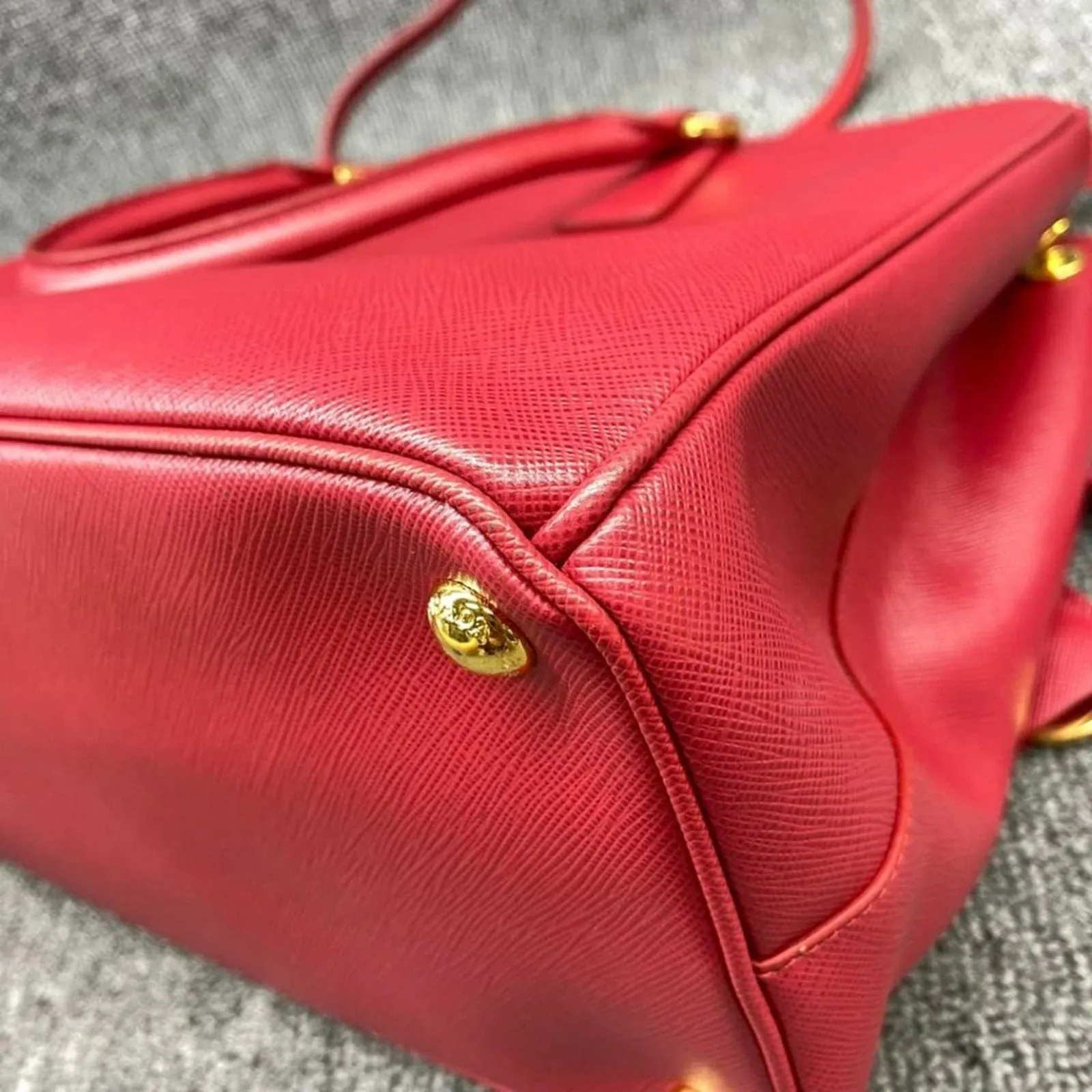 Prada Galleria Leather Shoulder Bag