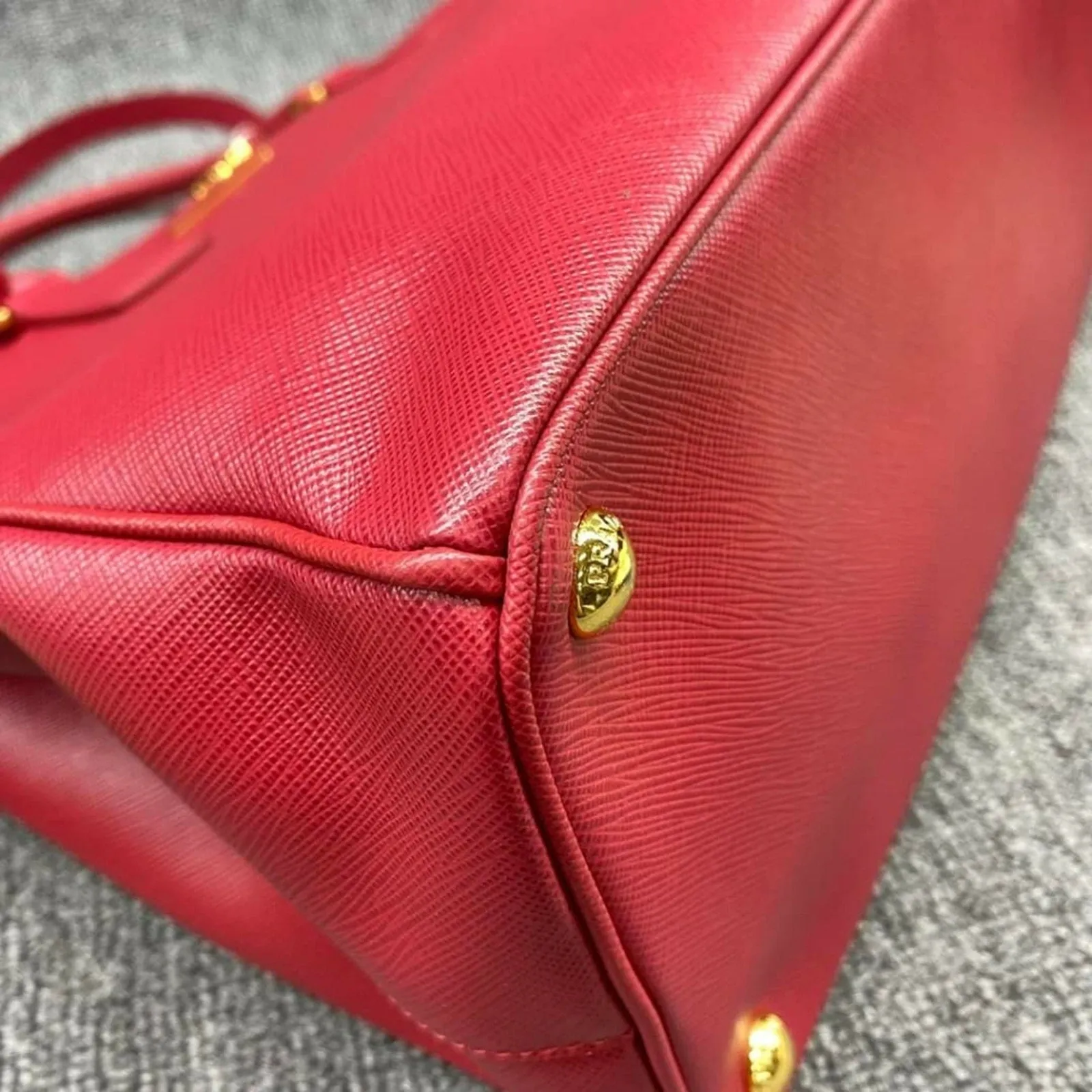 Prada Galleria Leather Shoulder Bag
