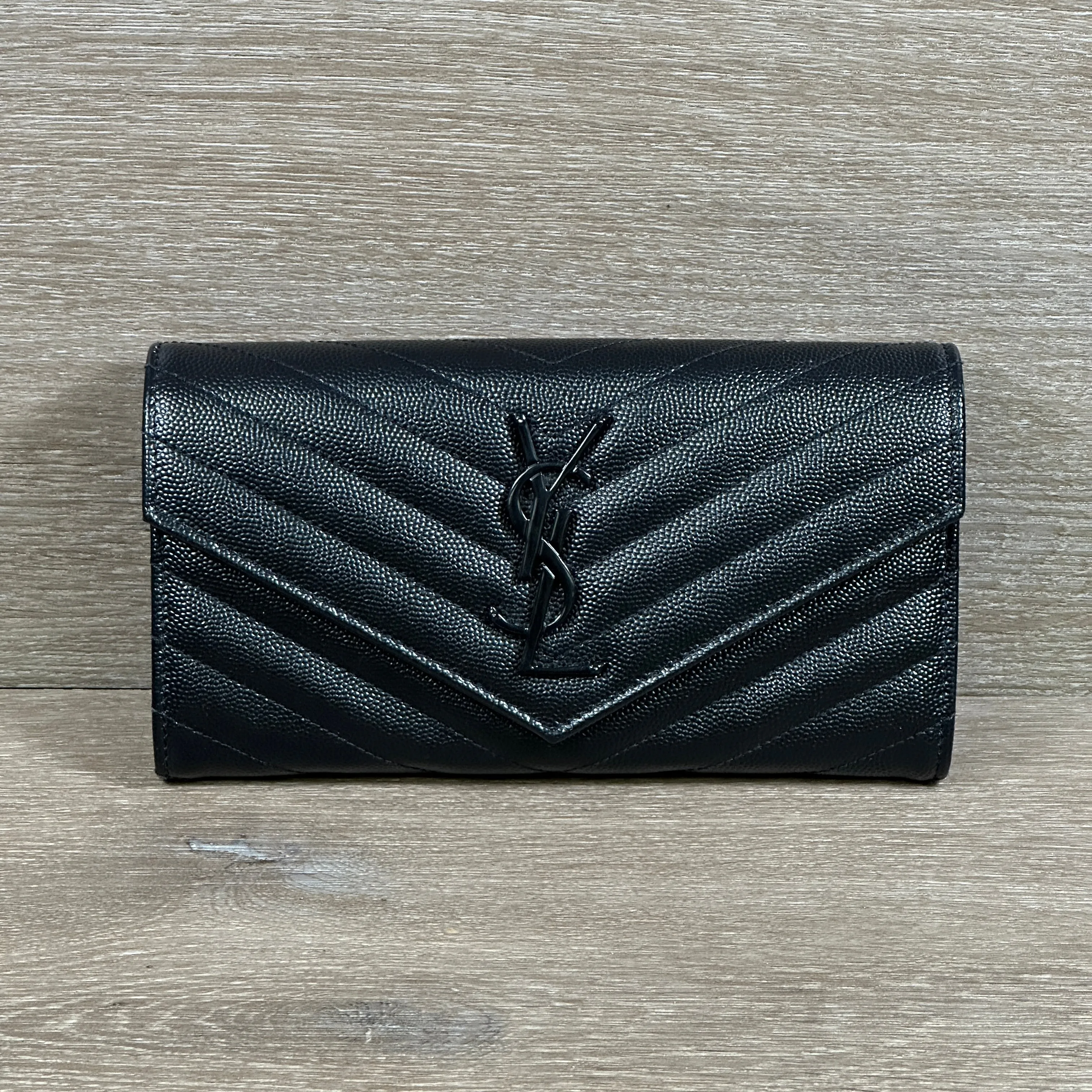 Saint Laurent YSL Monogram Large Flap Wallet in Grained Leather - Black