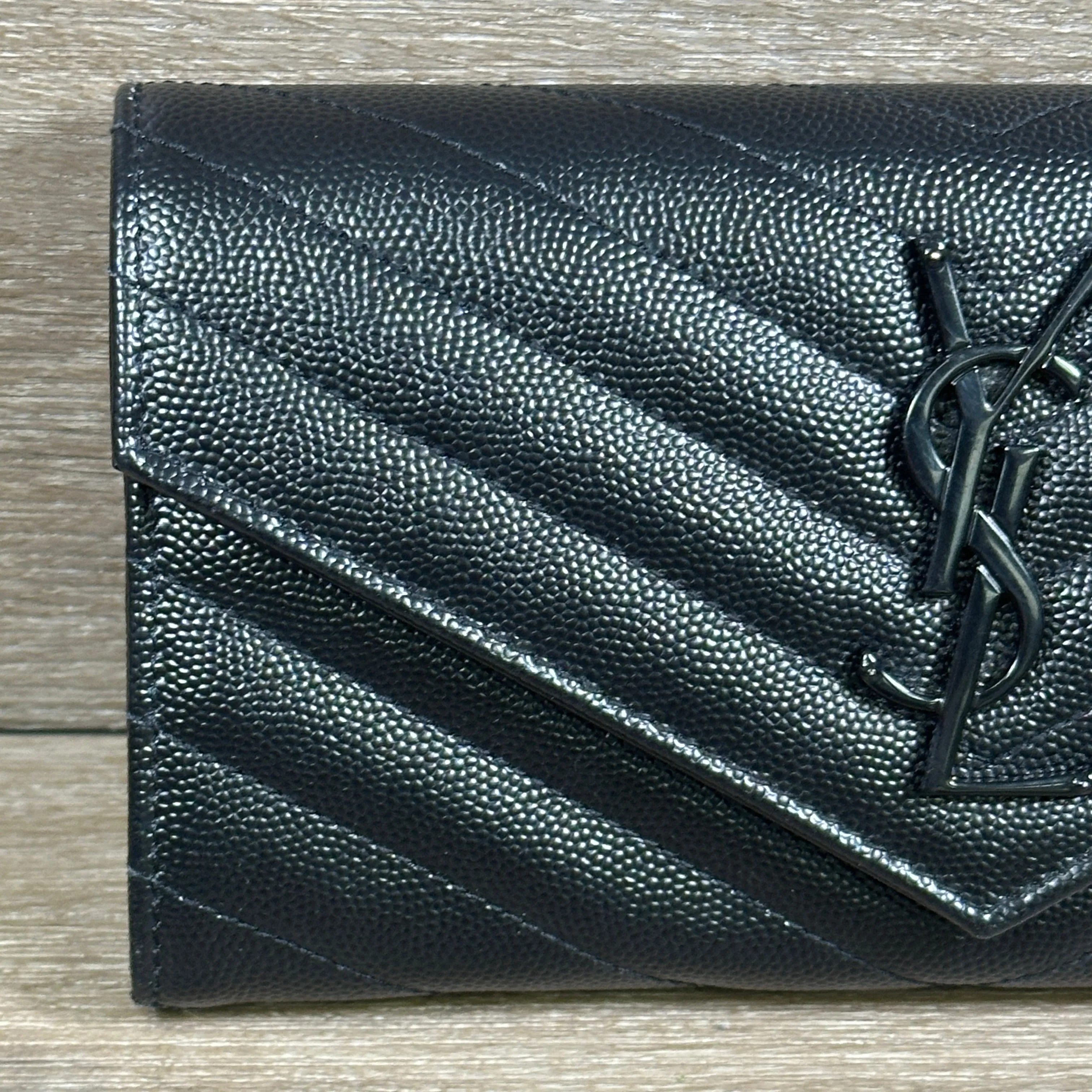Saint Laurent YSL Monogram Large Flap Wallet in Grained Leather - Black