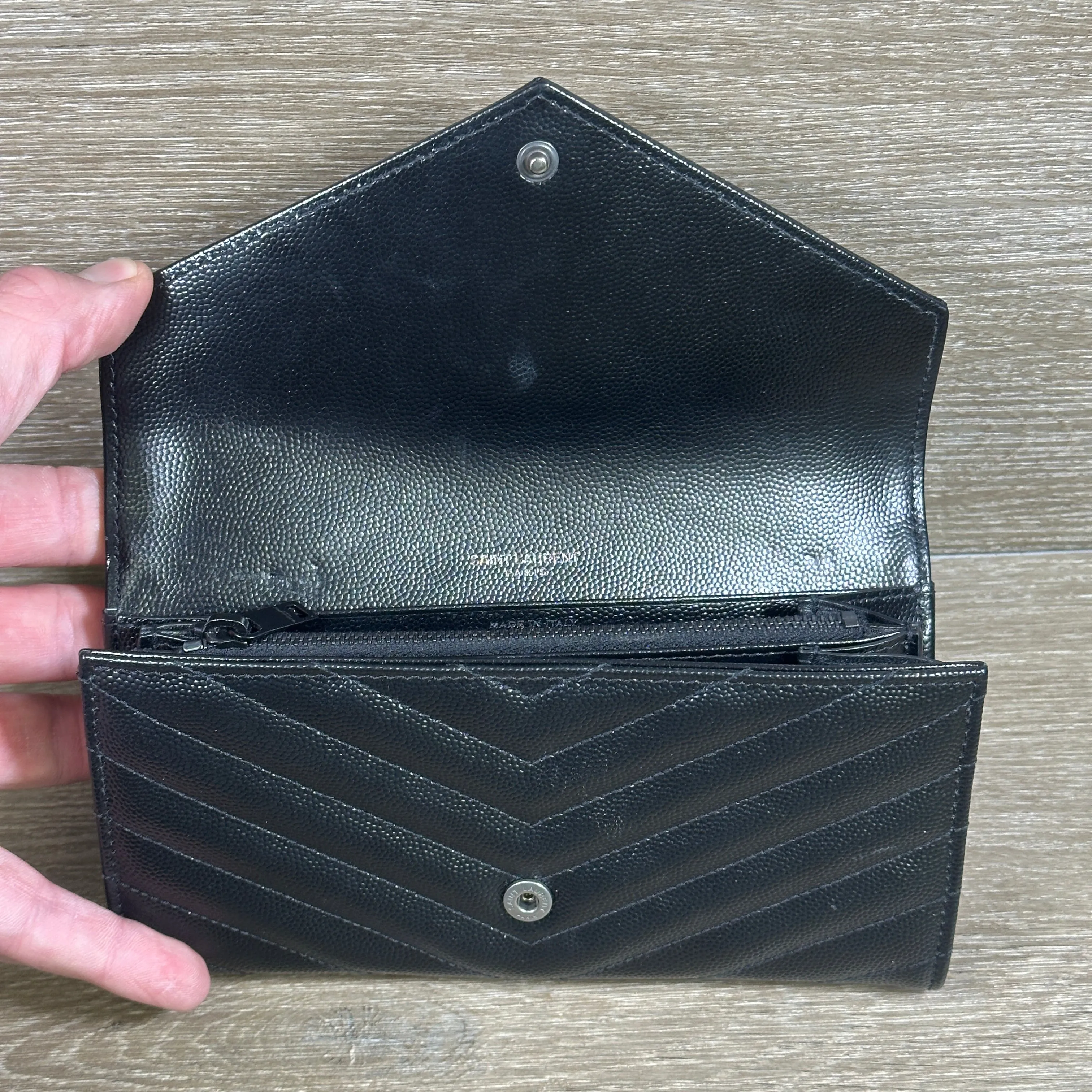 Saint Laurent YSL Monogram Large Flap Wallet in Grained Leather - Black