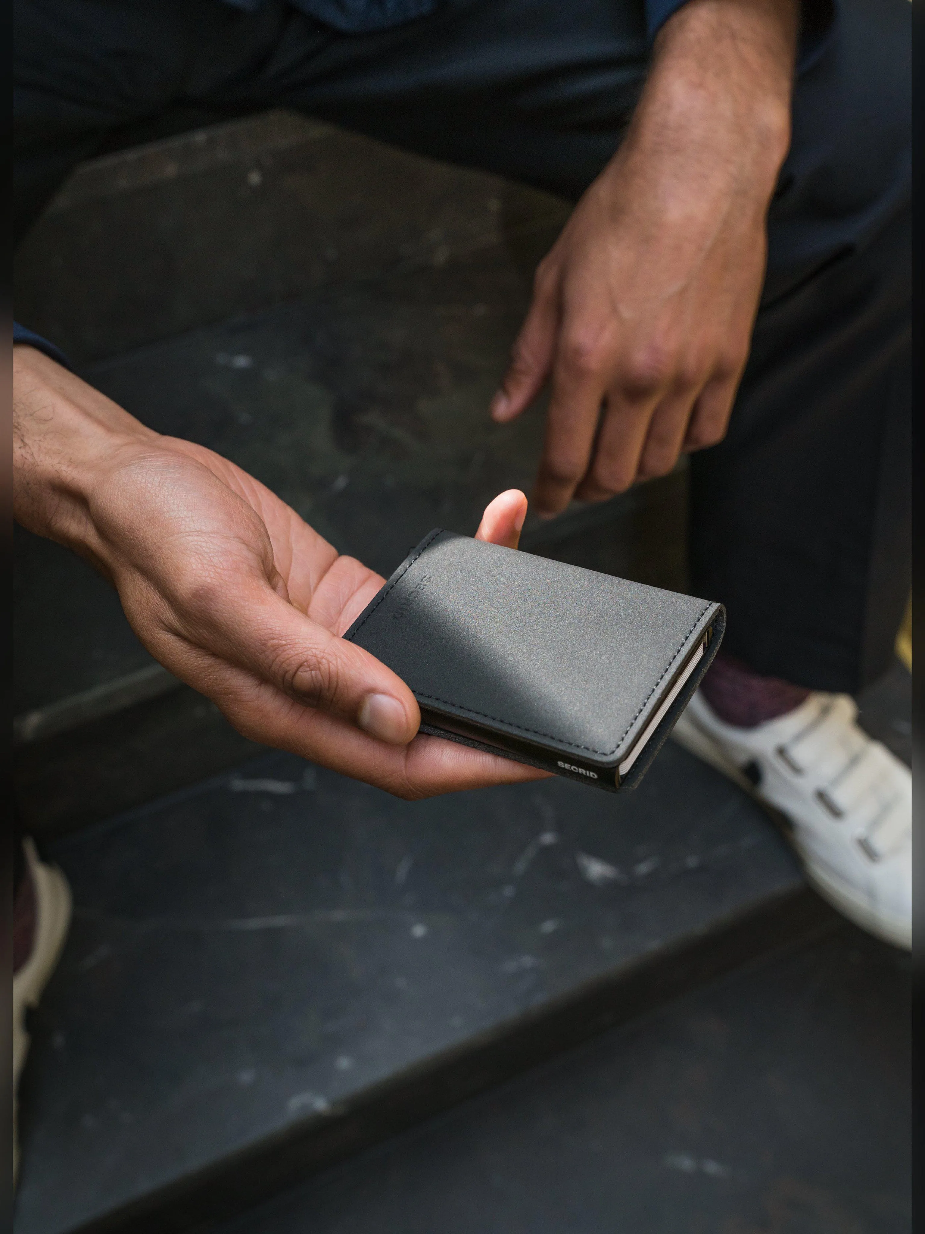 Secrid Slimwallet Fuel Black Red