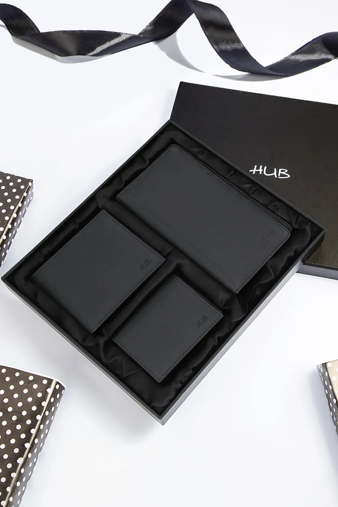 TRIO - BLACK