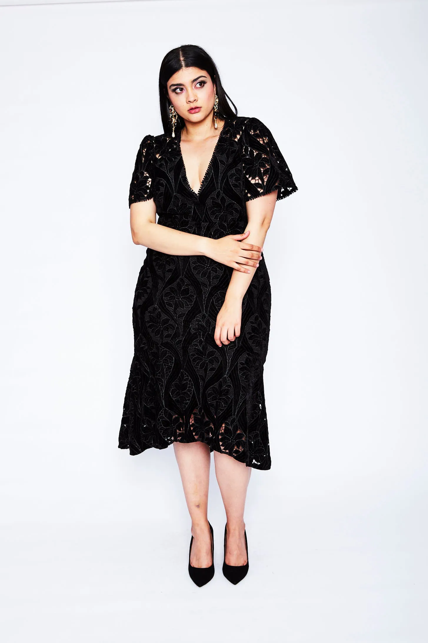 Virginia Velvet Contrast Midi Dress by ML Monique Lhuillier - RENTAL