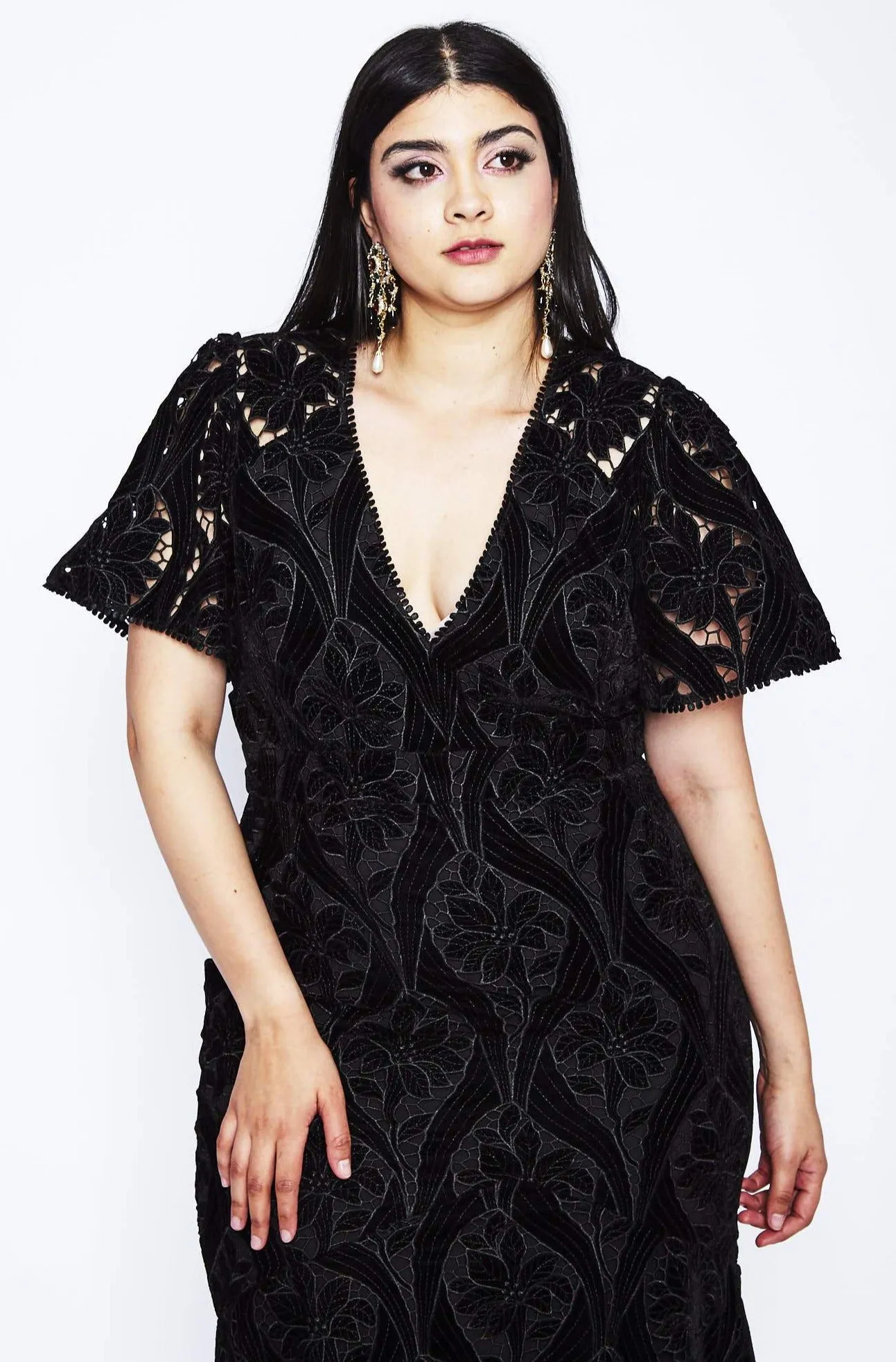 Virginia Velvet Contrast Midi Dress by ML Monique Lhuillier - RENTAL