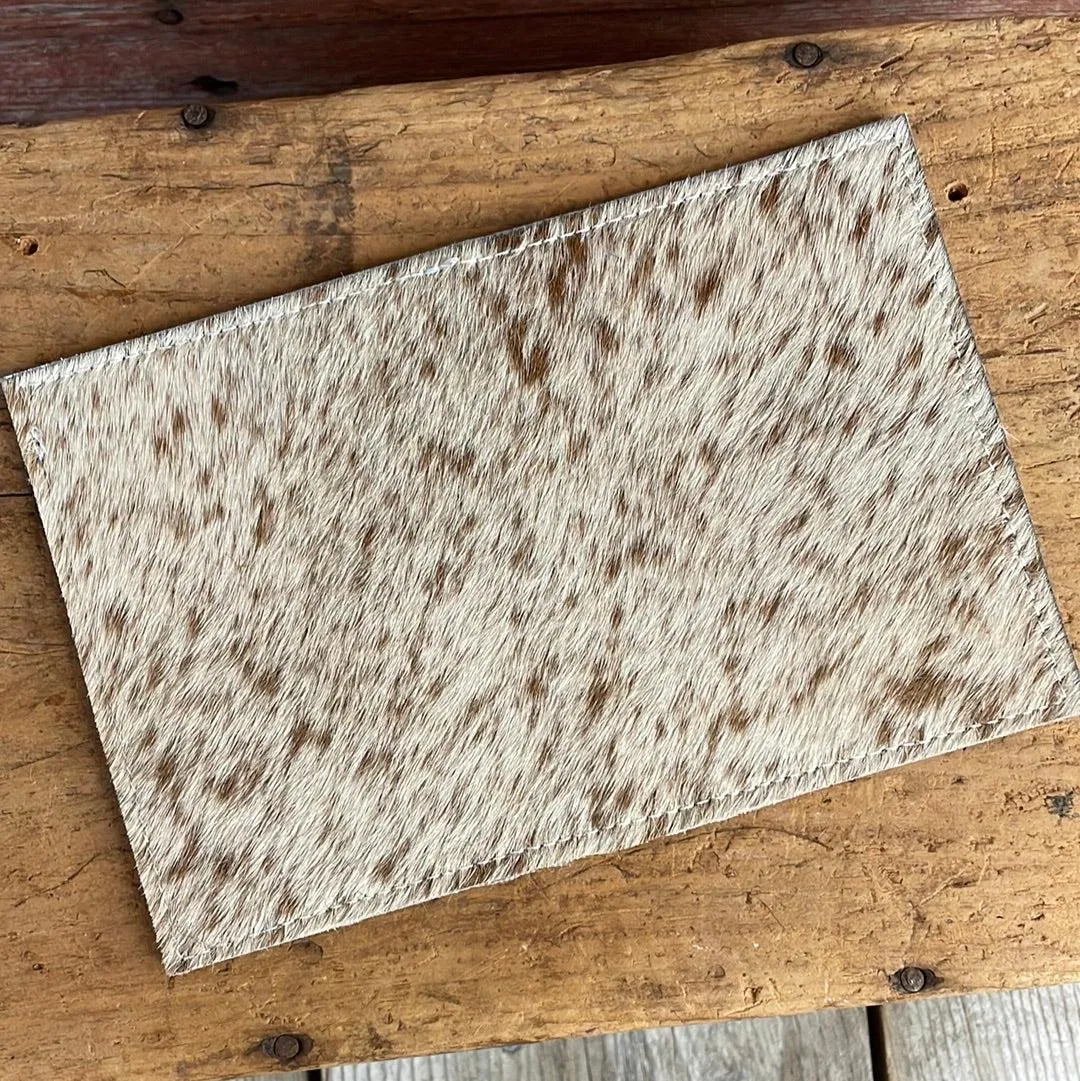 Waylon Wallet - Longhorn w/ Grapefruit Tool