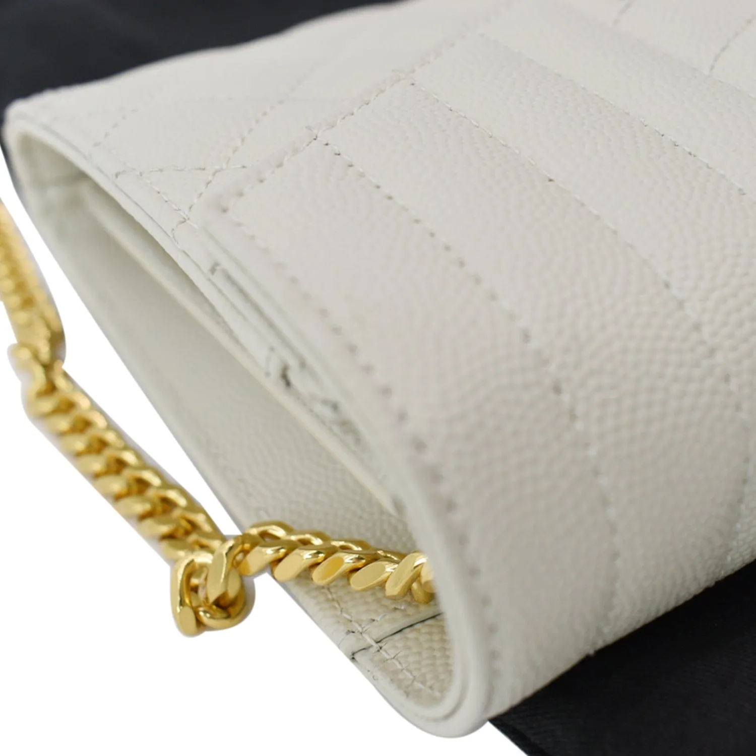 YVES SAINT LAURENT Mix Matelassé Small Grain De Poudre Chain Wallet Crossbody Bag Cream